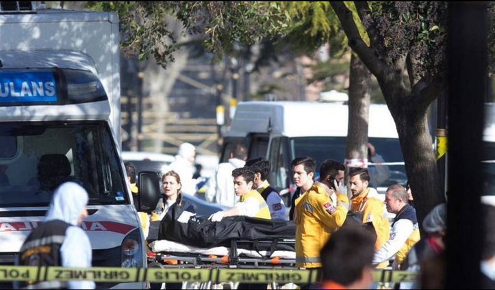 Atentado contra turistas en Estambul: hay al menos 9 alemanes muertos