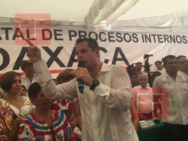 #EleccionesOaxaca El registro del «bebéaurio» Alejandro Murat reafirma viejas prácticas priistas