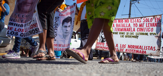 Caravanas de madres: periplos por la justicia en un país indolente