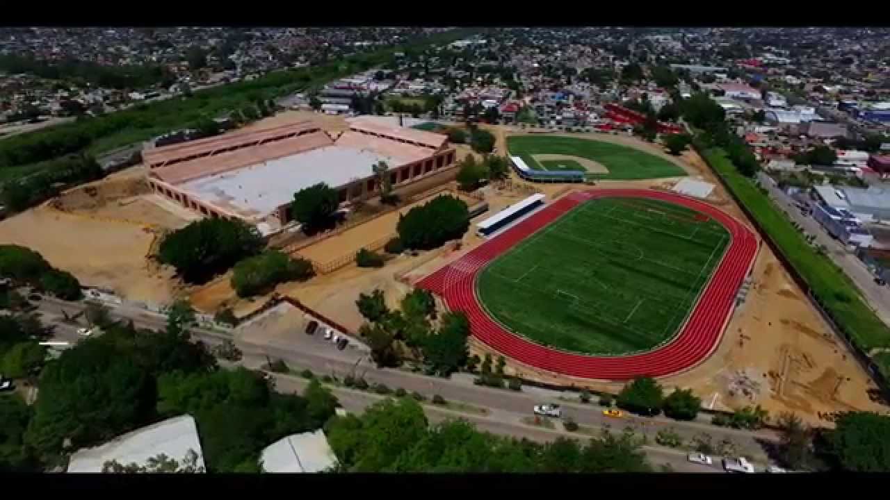 #?OaxacaEstáCambiando? con una inversión de 429.5 mdp construimos el ?#?Polideportivo? Poniente