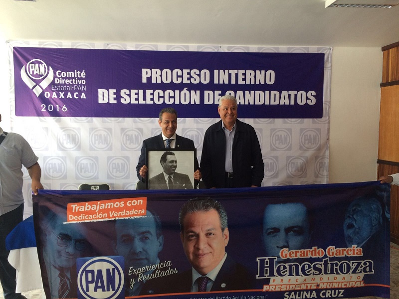 Se registra Gerardo Henestroza como precandidato a la alcaldía de Salina Cruz