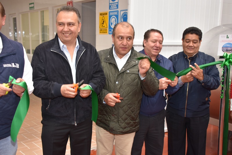 Liconsa Toluca ya puede pasteurizar 20 mil litros de leche por hora
