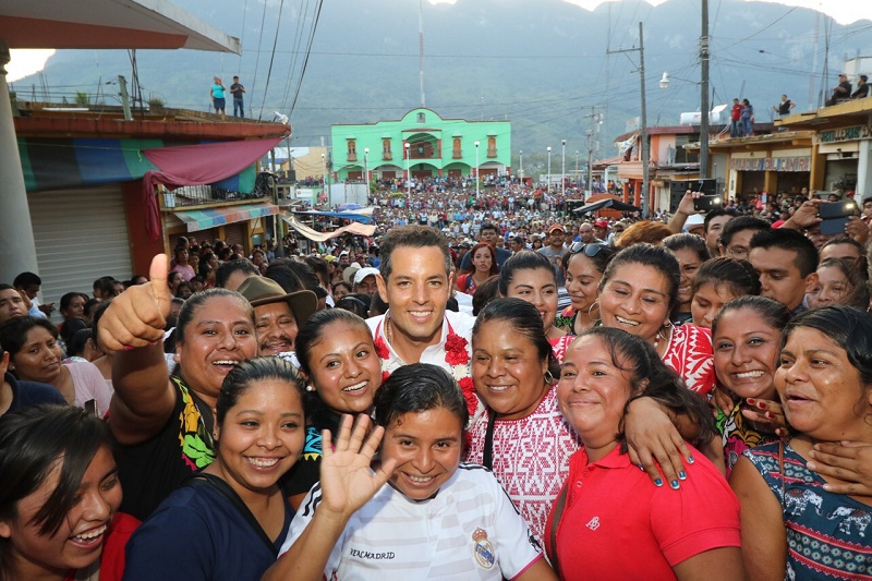 San Felipe Jalapa de Díaz se vuelca en apoyo a Alejandro Murat Hinojosa