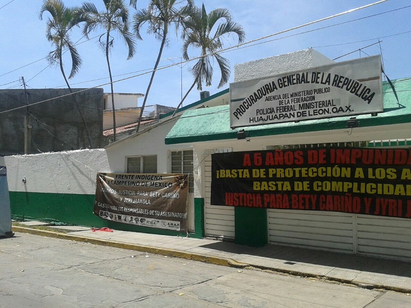 Toman PGR en protesta porque mandó a reserva el caso de Jyri Jaakkola y Bety Cariño