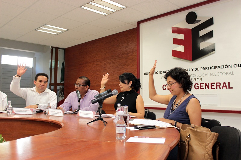 Aprueba IEEPC, realizar 2 debates de candidatos a gobernador y 1 para diputaciones
