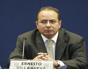 Especialista en transparencia, propone a candidatos someterse a test de integridad, polígrafo y antidoping
