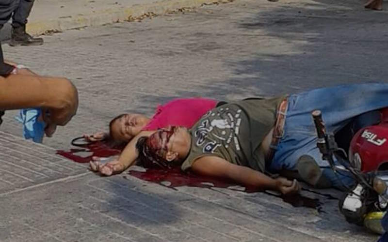 Pese a patrullaje de fuerzas federales y estatales ejecutan a una pareja en Juchitán