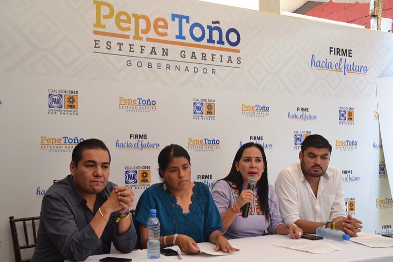 Con testimonios anónimos y despensas sin propaganda, CREO acusa a PRI de coacionar voto