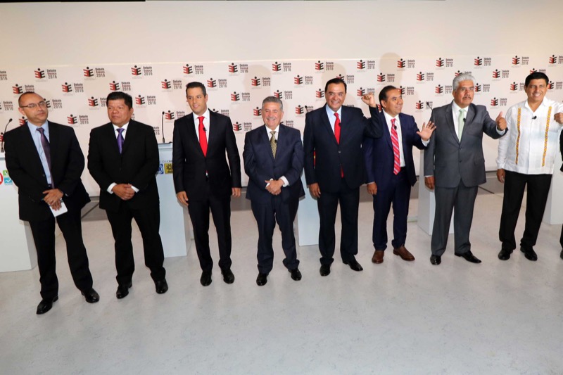 Candidatos con el sello de corrupción y de promesas mesiánicas sintetizan debate 