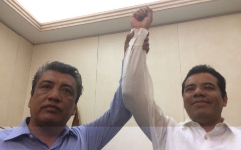 Declina Amílcar Sosa en favor de Eduardo Bautista; no desmiente negociación