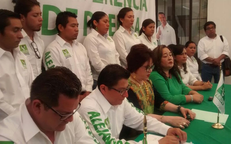 Recicla PVEM a ex funcionaria Muratista, Aurora López Acevedo