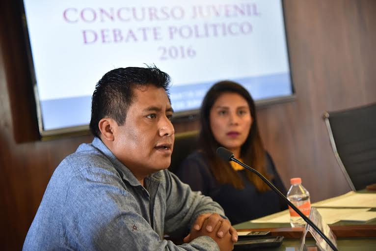 Impulsa Congreso Local participación juvenil en Concurso de Debate Político 2016