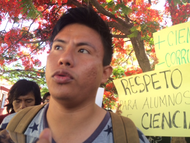 Alumnos de Ciencias denuncian anomalías en rectoría con complicidad de Helmes
