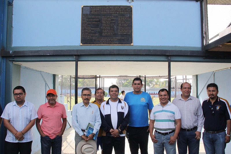 Recorre Rector espacios deportivos de la UABJO