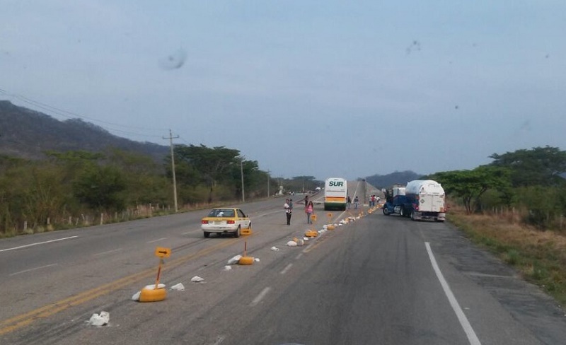 Bloquean por incumplimiento de viviendas en pesquería Conchalito