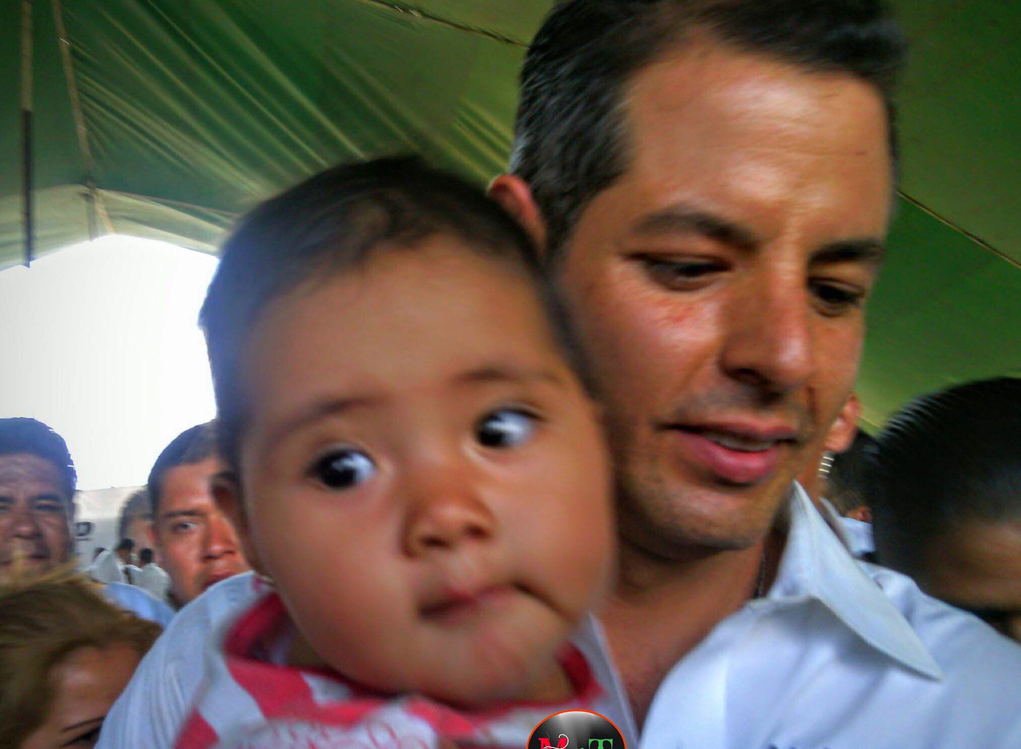 Alejandro Murat se compromete con la educación de niños y niñas de Oaxaca