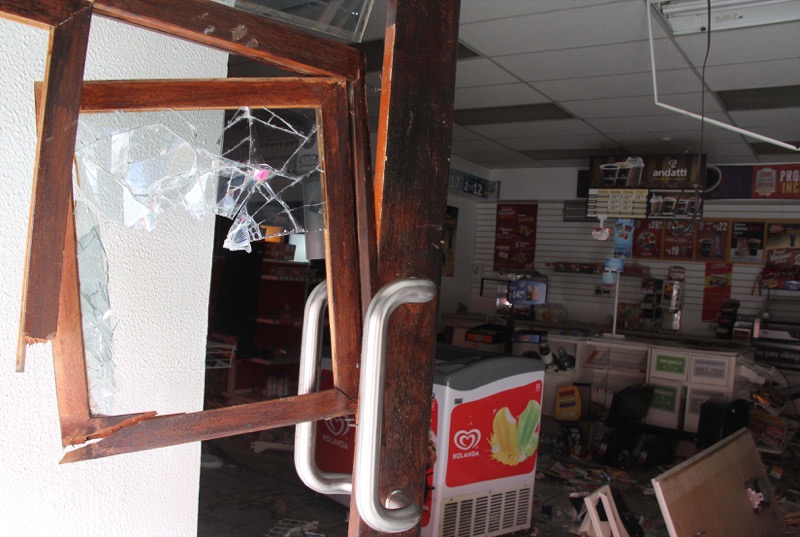Megamarcha, ausentismo escolar y baja actividad comercial en el Centro, tras refriega en Nochixtlán