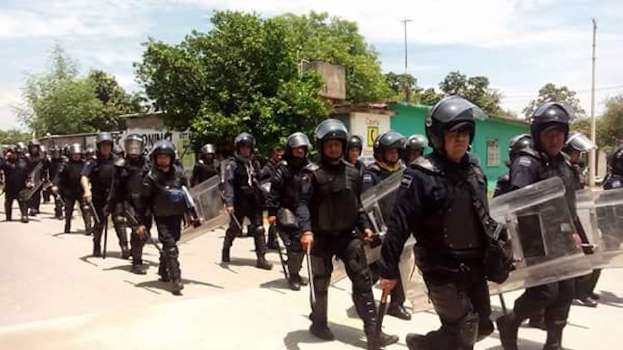 Liberan Fuerzas de Seguridad Pública carreteras en el Istmo de Tehuantepec