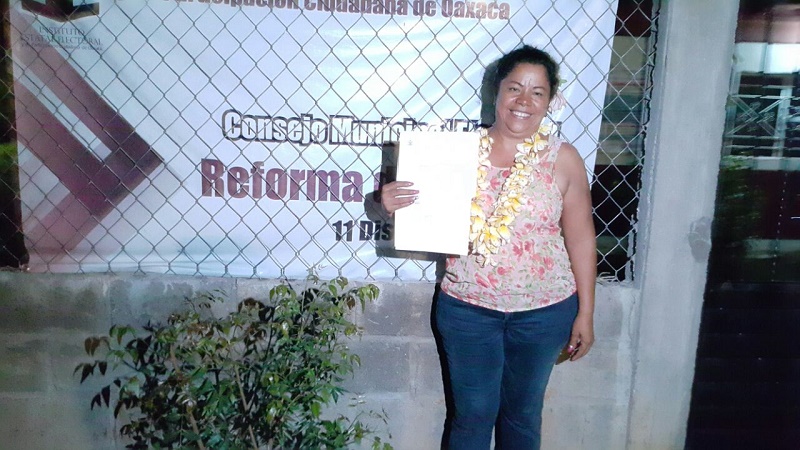 Reforma de Pineda ganó con Rosita Aguilar