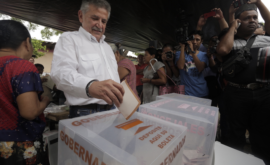 Voté por un Oaxaca próspero: Pepe Toño Estefan Garfias