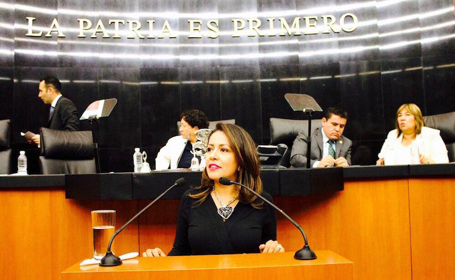 Llama Mariana Benítez a enfrentar la grave crisis del sector cafetalero
