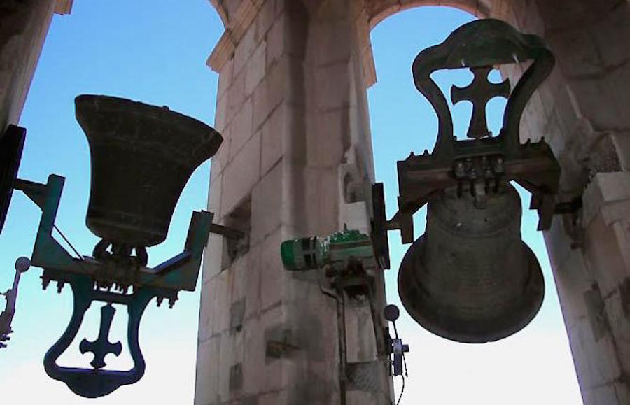 Desde este lunes, las campanas de todos los templos de Oaxaca repicarán por la paz