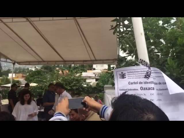 Jornada electoral transparente en Oaxaca, dice gobernador; minimiza atentados y detenciones