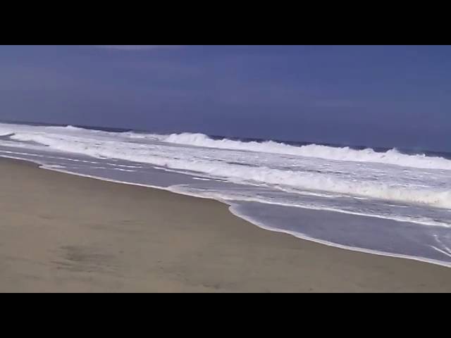 Oleaje elevado en Puerto Escondido, alerta Protección Civil
