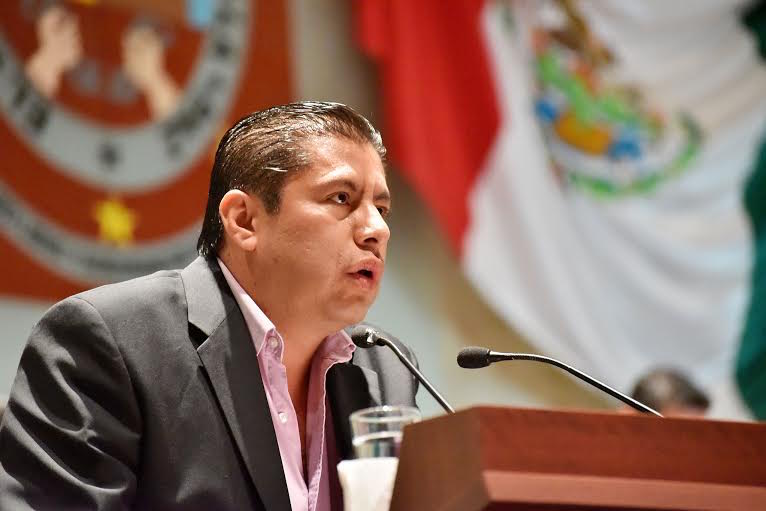Pide Adolfo García estrategias para rescatar bosque «El Tequio”