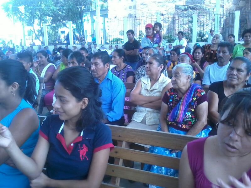 Mujeres de Guevea exigen al TEPJF hacer cumplir su sentencia y entablar mesa de trabajo con autoridades de Oaxaca