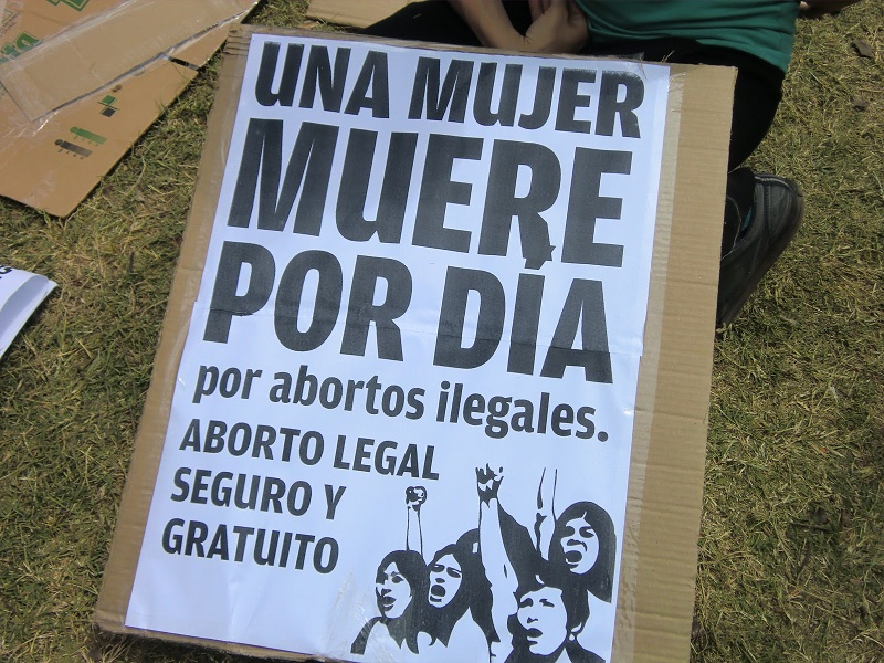 “El aborto inseguro sigue matando a decenas de miles de mujeres en todo el mundo”, advierten expertos de la ONU