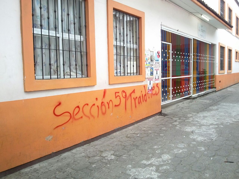 Con algunos incidentes inicia ciclo escolar Sección 22 en el Istmo