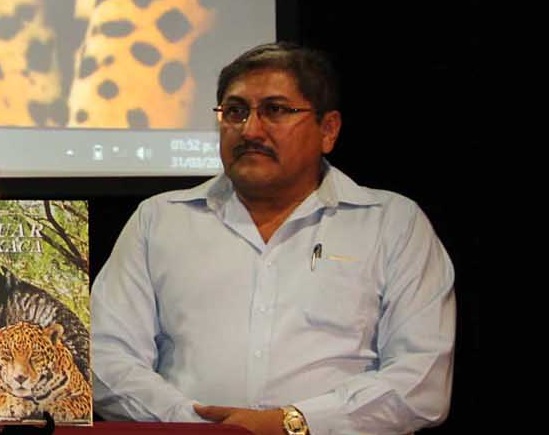 Carlos Benito García actúa a espaldas de sus jefes inmediatos Leticia Toro y el rector de la UABJO, denuncian