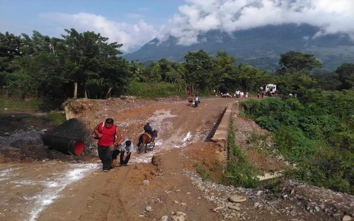 Desatendidos e incomunicados; como pueden sobreviven indígenas chinantecos y cuicatecos en la Cuenca