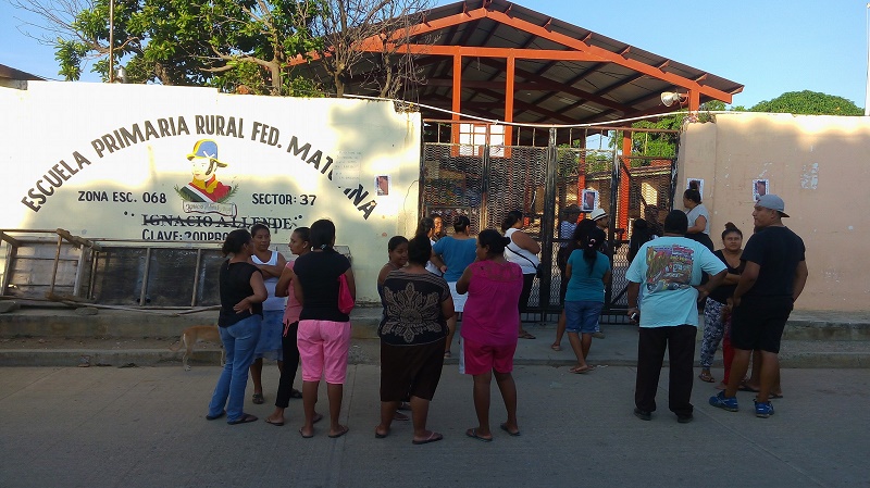 Maestra agredió físicamente a menor en primaria de La Ventosa, denuncian