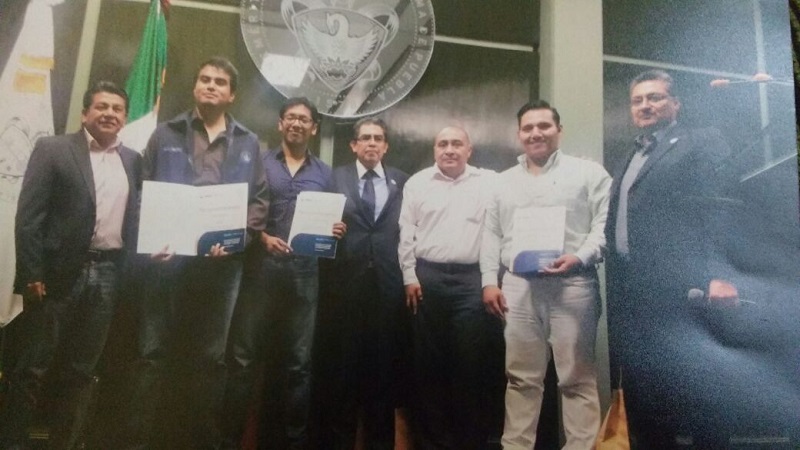 Juchiteco destaca como investigador y obtiene tercer lugar