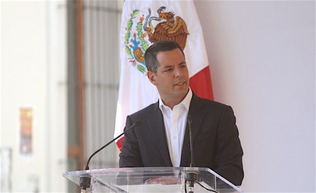 alejandro-murat-2