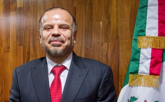 Ratifica formalmente el Gobernador Alejandro Murat Hinojosa al Profesor Germán Cervantes Ayala como Director General del IEEPO