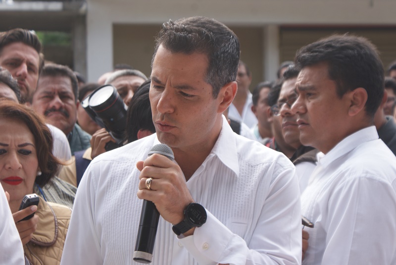 Realiza Murat recorrido por la Cuenca; anuncia cacería de brujas y hace creer que castigará a malos funcionarios de su gobierno