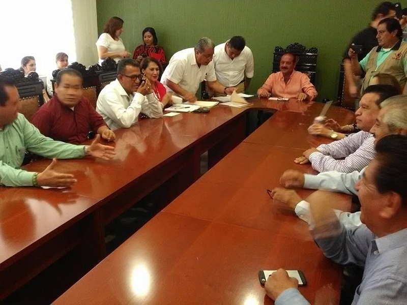 Por fin instalan comisión de entrega-recepción en Tuxtepec, analizarán legalidad del acto