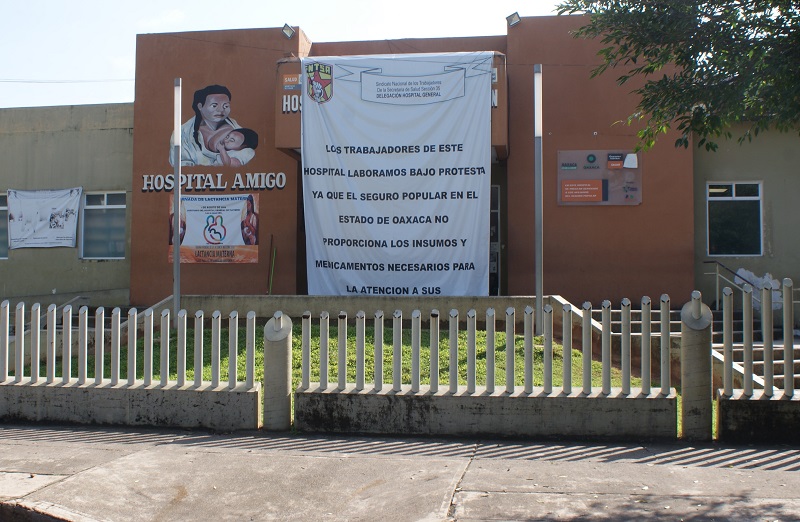 Deja Murat a 400 trabajadores de salud sin pago de canasta básica en la Cuenca