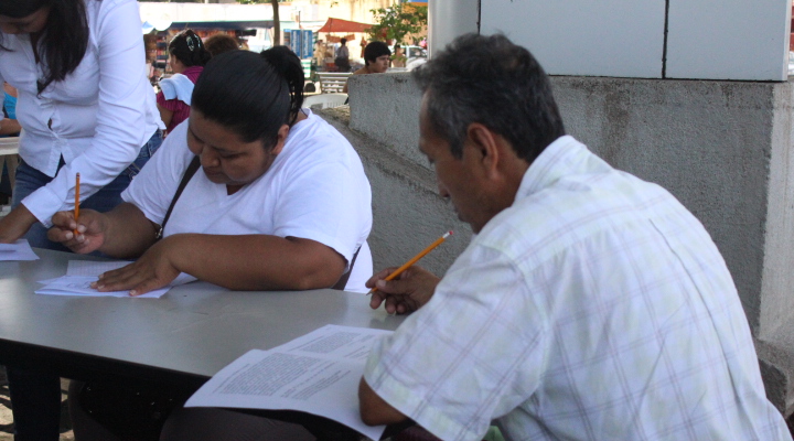 Rebasó gobierno de Cué expectativas en materia de rezago educativo, se redujo en un 2.3%
