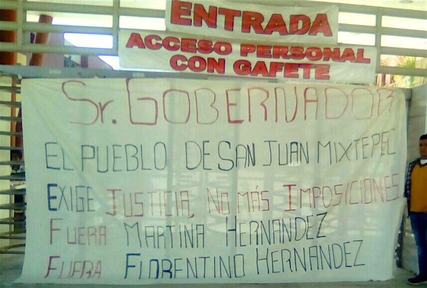 Agencias de Xiacuí advierten acciones más radicales por exclusión en elección; van dos días de bloqueo