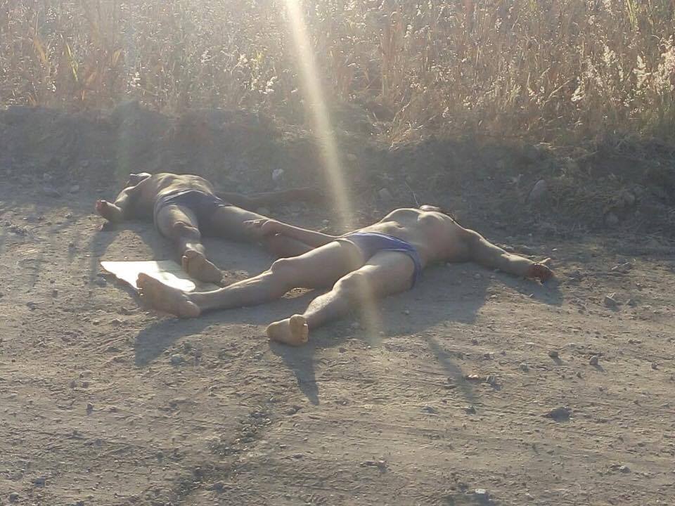 Mutilados y con narcomensaje dejan a dos personas en San Lorenzo Cacaotepec