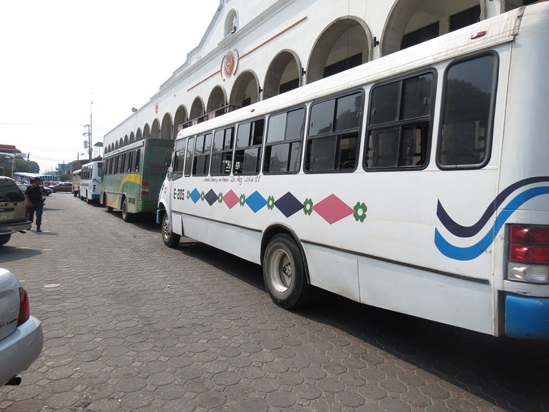 Advierten transportistas en la Cuenca parar unidades si no hay marcha a tras a megagasolinazo