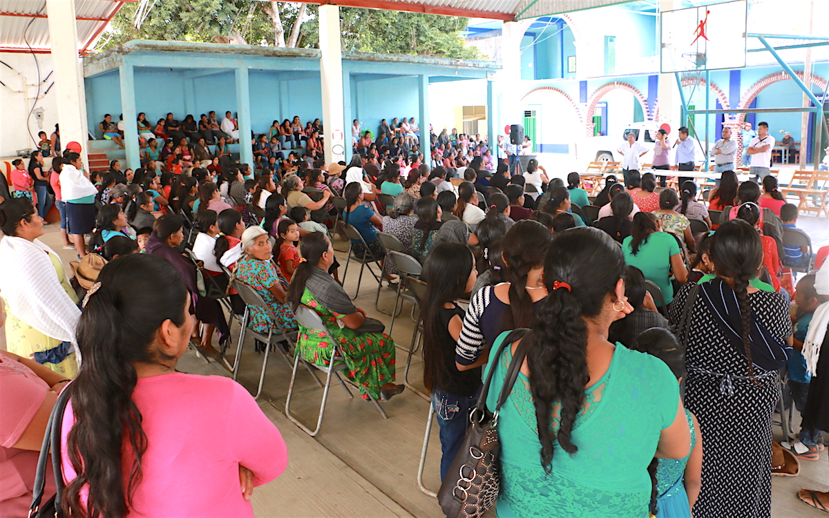 Atiende Colectivo Oaxaca salud de las Mujeres en la Sierra Sur