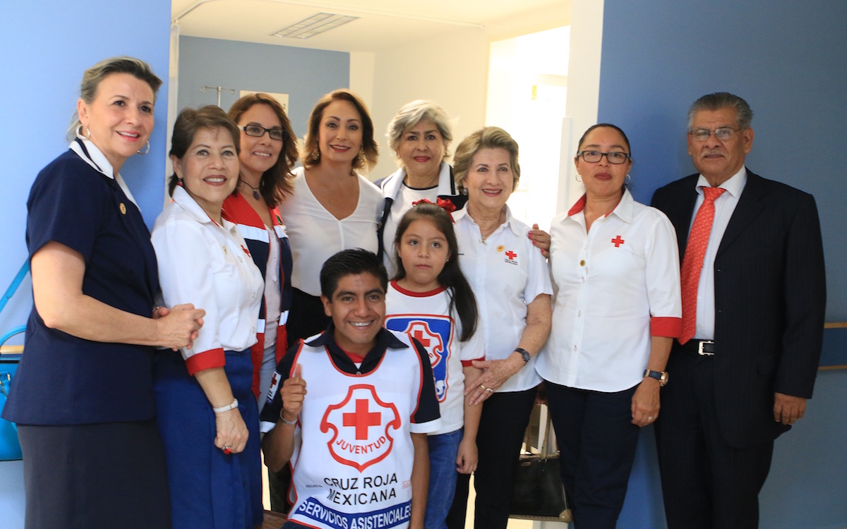 Lorena Córdova, Presidenta Honoraria del Consejo Directivo Local de la Cruz Roja Mexicana