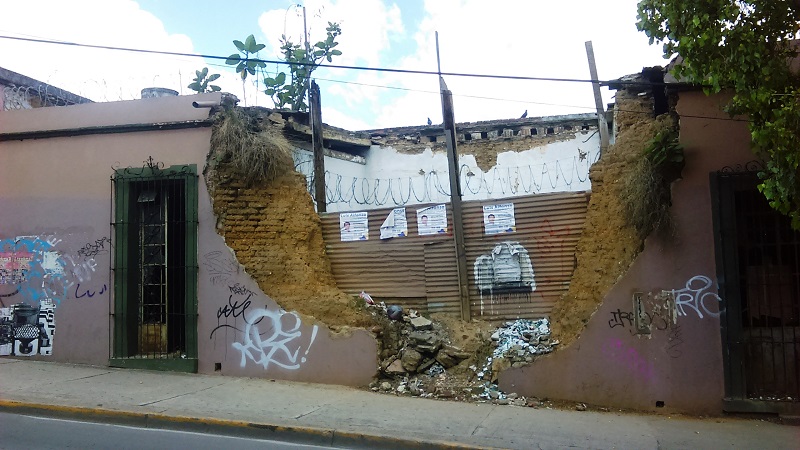 Inmuebles abandonados del Centro Histórico, deben pasar al Gobierno para obras de beneficencia