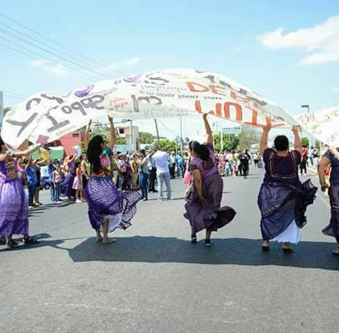 Mujeres marchan para exigir justicia y respeto a sus derechos humanos