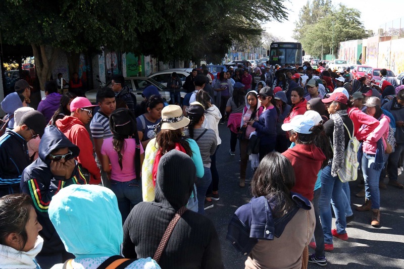 Multas, arresto administrativo y reparación del daño propone PAN en regulación de marchas